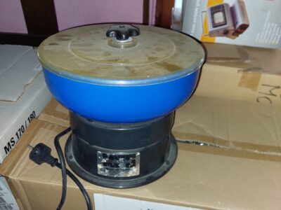 Berry's vibropulitore tumbler MFG 400